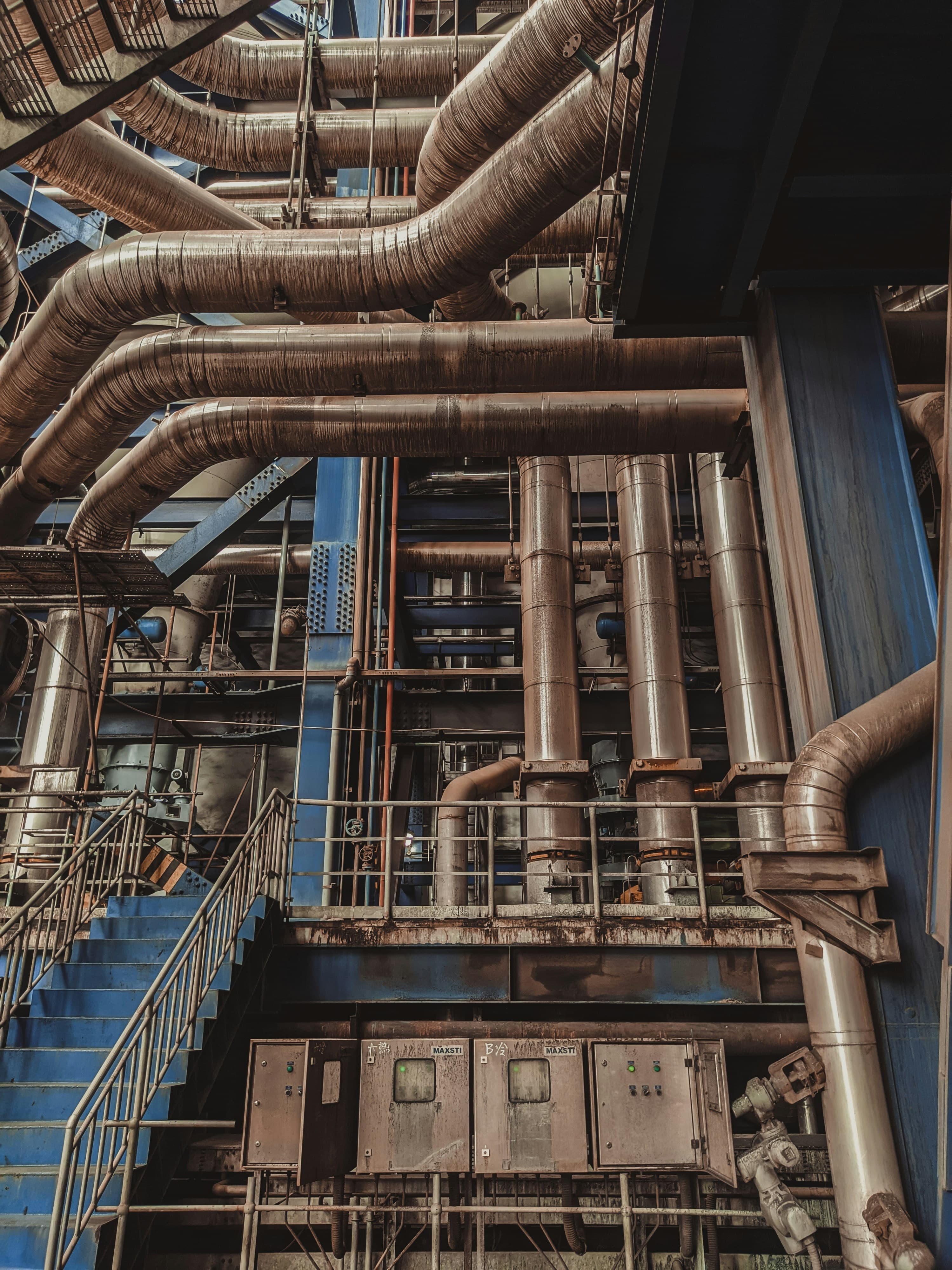 Industrial pipe network representing technical coordination